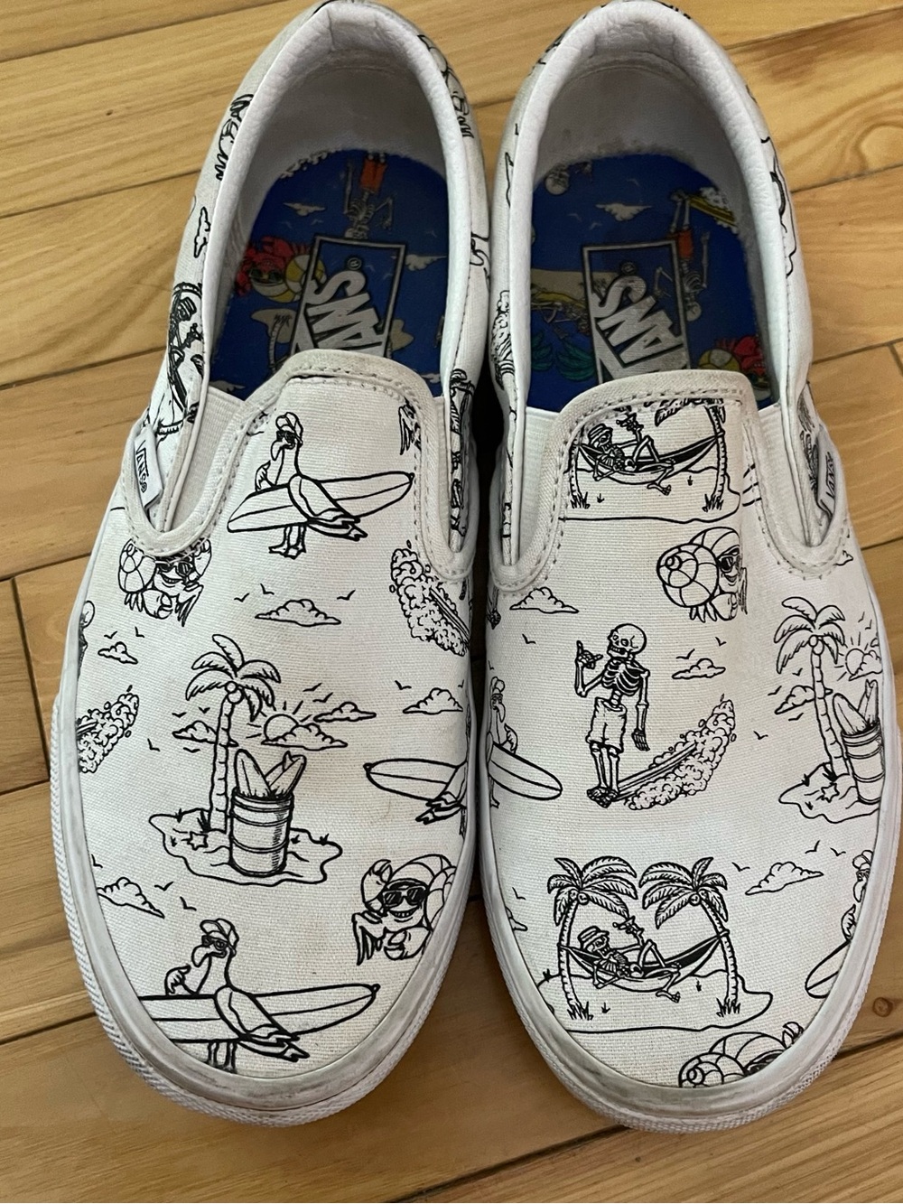 Vans Classic Slip-On Low Tide White Cartoon Print M6.5 W8 Halloween Skeleton